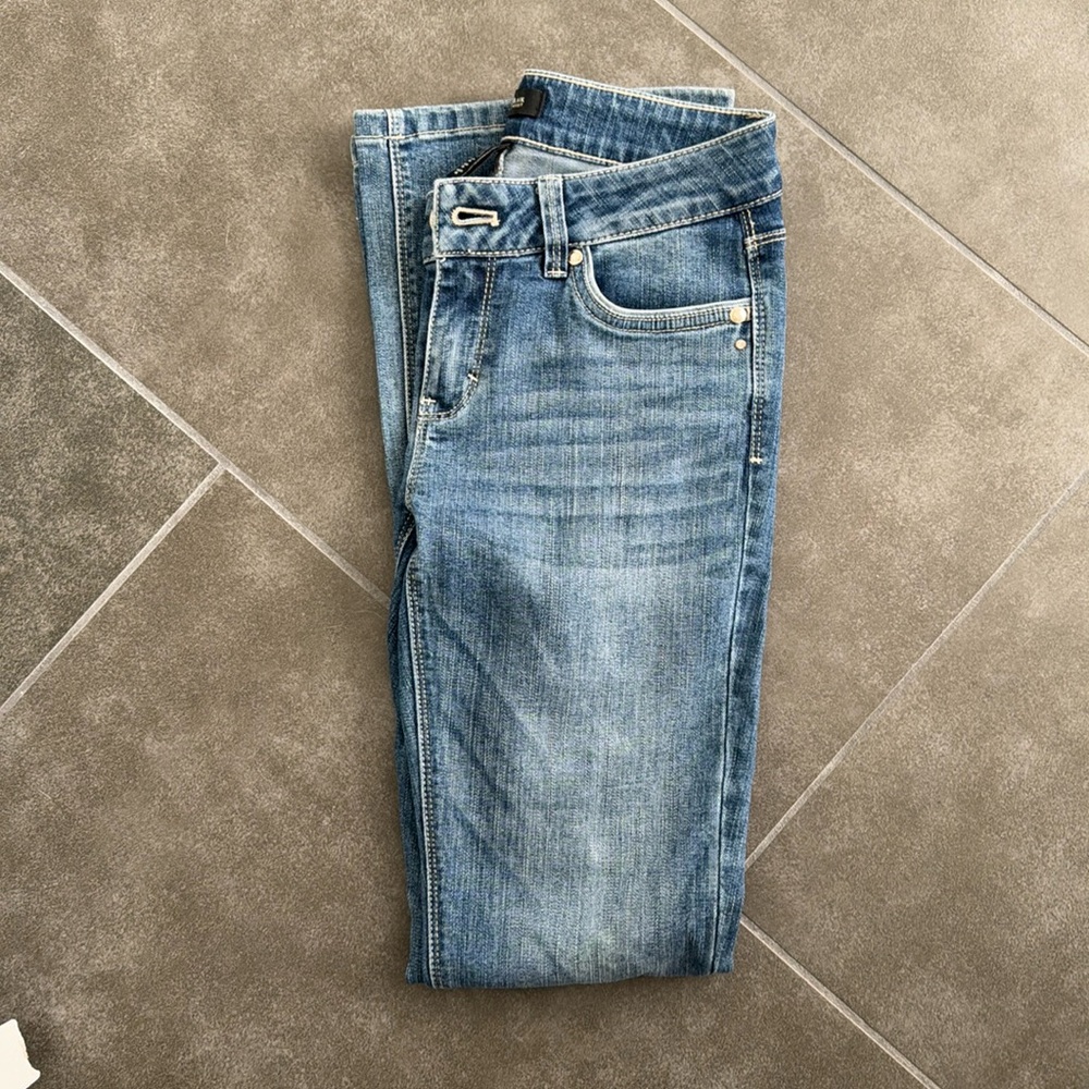 White House Black Market Skinny Flare Jeans